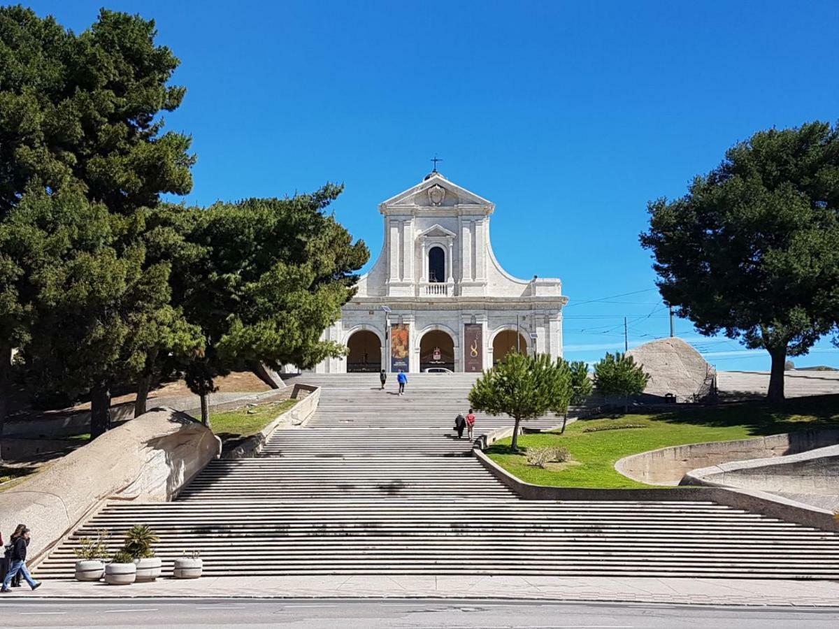 Frank House Cagliari